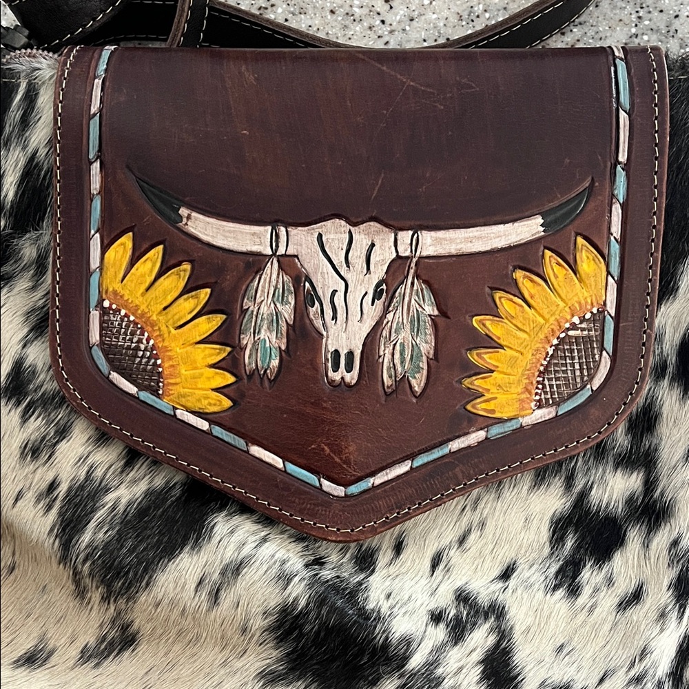 Brown and Cream Fringe Handbag - Picture 2 of 4